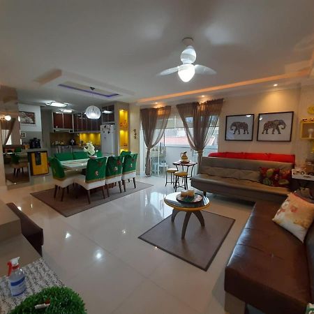 Lindo Apartamento 3 Dorm A 100M Da Praia De Pereque Порто Бело Екстериор снимка