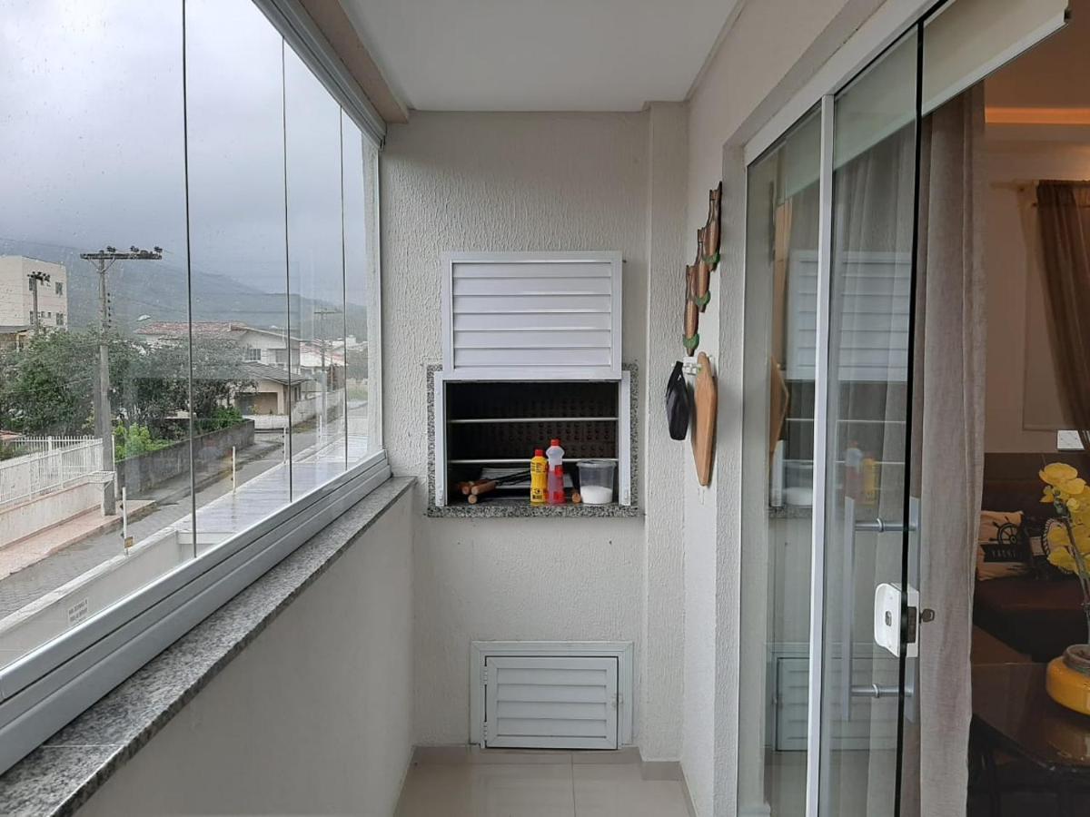 Lindo Apartamento 3 Dorm A 100M Da Praia De Pereque Порто Бело Екстериор снимка