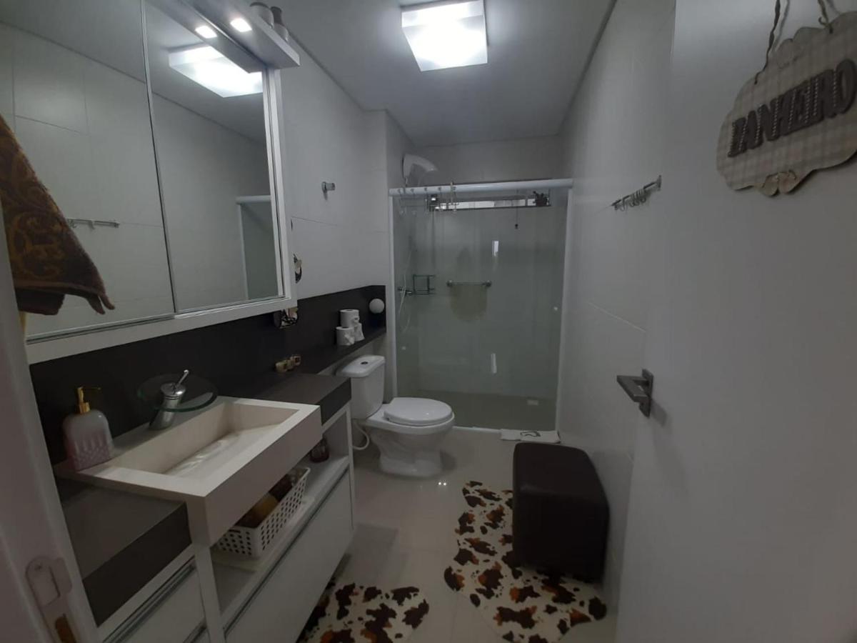 Lindo Apartamento 3 Dorm A 100M Da Praia De Pereque Порто Бело Екстериор снимка
